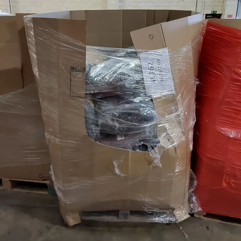 PALLET TO CONTAIN A LARGE QUANTITY OF PAWOLOGY DONUT SHAPED SMALL PET BEDS 