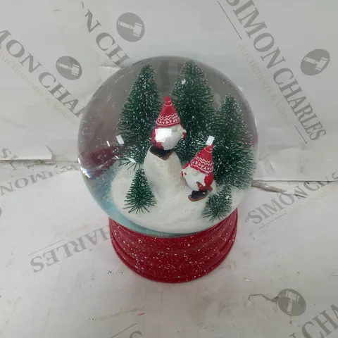 SANTA EXPRESS CHRISTMAS CHARACTER MUSICAL WATER SPINNER