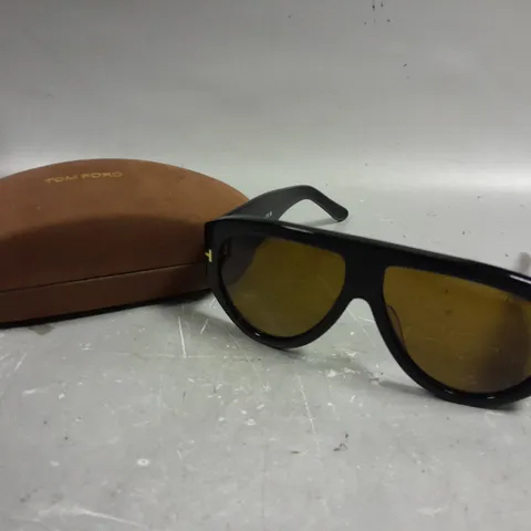 TOM FORD BRONSON FT1044 SUNGLASSES