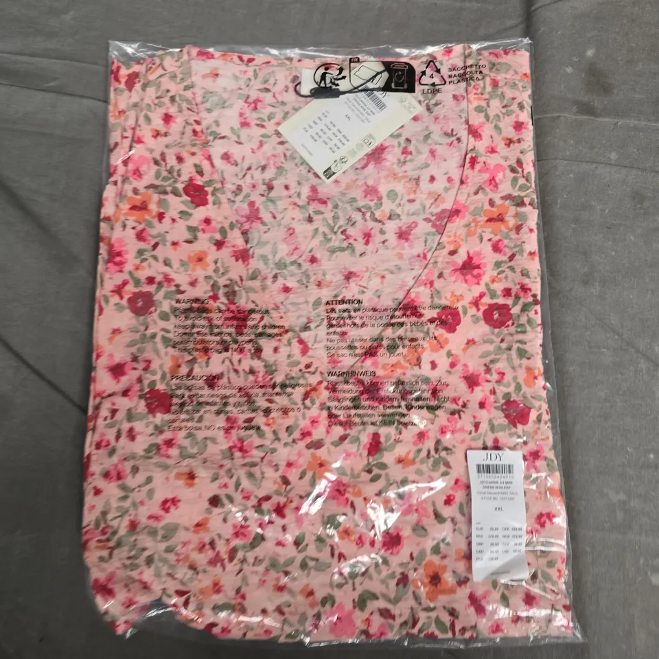 BAGGED JDY CARRIE 2/4 MINI DRESS – FLORAL PINK, UK SIZE 20-22 (XXL)