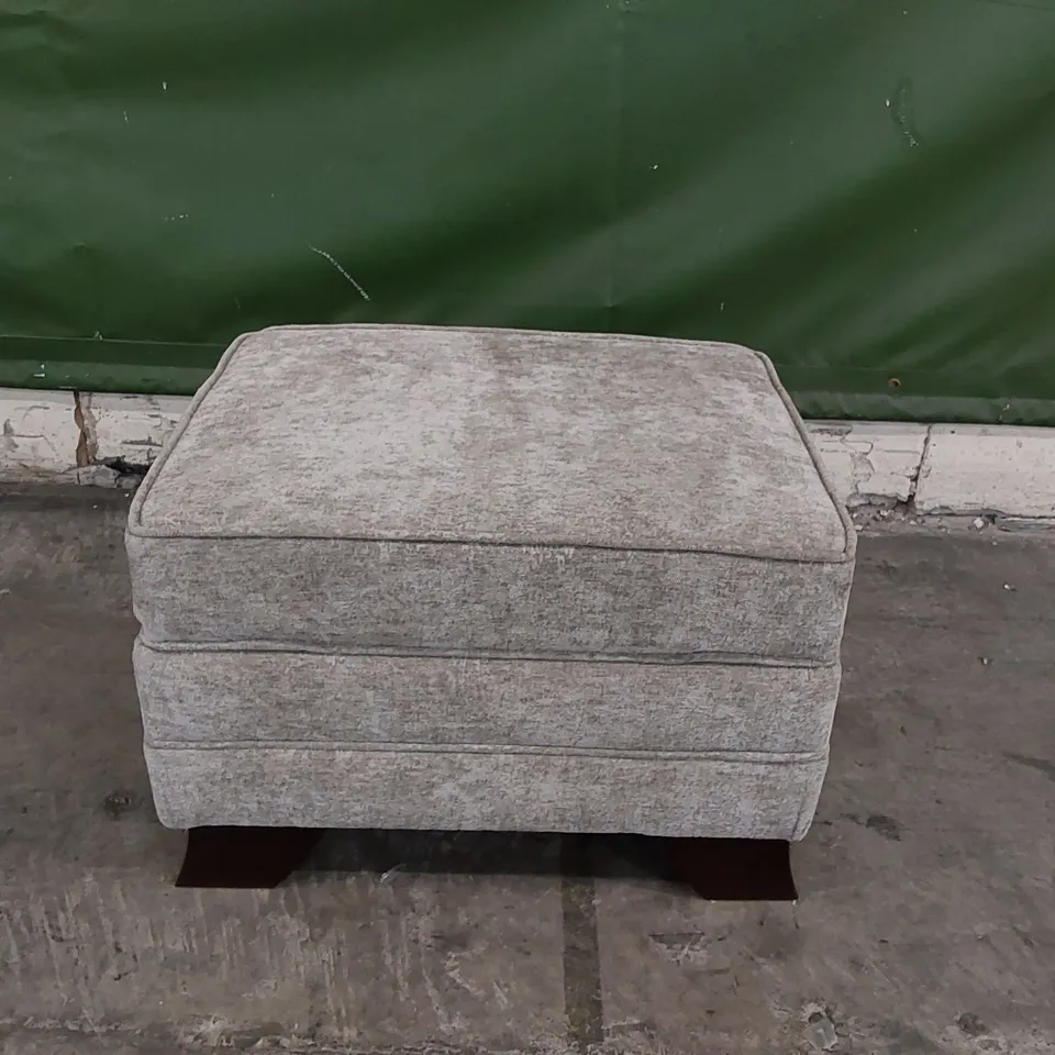 DESIGNER GREY FABRIC STORAGE FOOTSTOOL (1 ITEM)