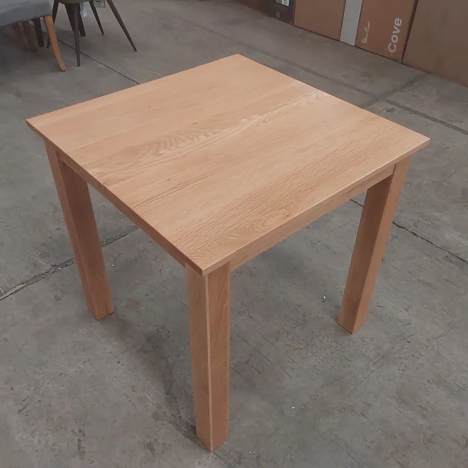 DESIGNER SOLID WOOD SQUARE DINING TABLE