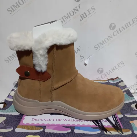 BOXED SKECHERS ON-THE-GO MIDTOWN CHILL BABY BOOTS, TAN- SIZE 6