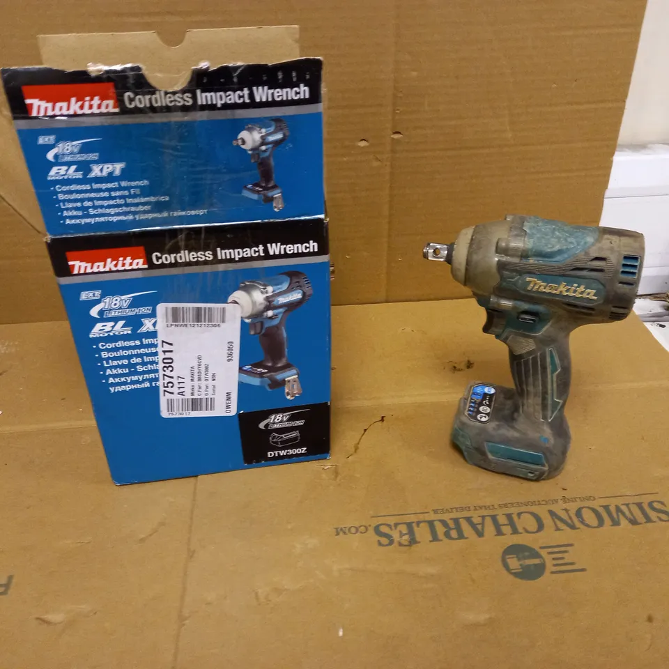 MAKITA DTW300Z CORDLESS IMPACT WRENCH