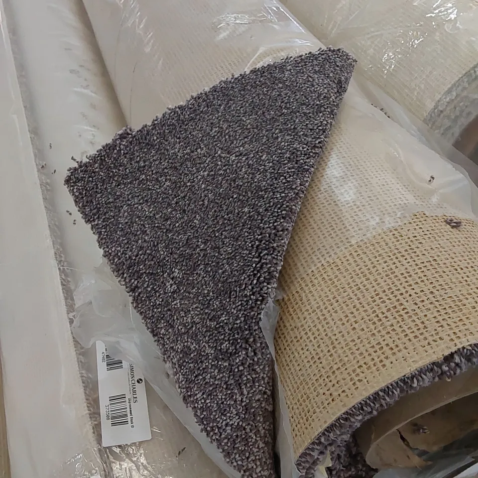 ROLL OF QUALITY CLASSIC CHARM HEATHERS CARPET // SIZE: APPROX. 4 X 4m