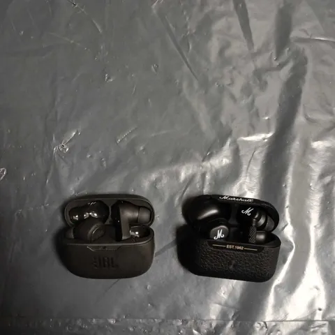 JBL WIRELESS EARBUDS WITH CASE + MARSHALL WIRELESS EARBUDS IN CASE