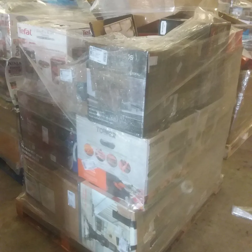 PALLET OF APPROXIMATELY 26 ASSORTED ELECTRICAL ITEMS INCLUDING 