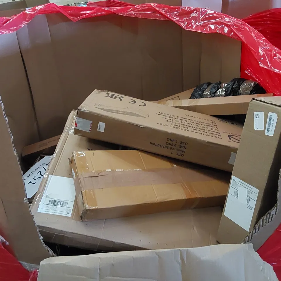 PALLET TO CONTAIN ASSORTED HOUSEHOLD ITEMS AND CONSUMER PRODUCTS. INCLUDES VACUUM CLEANERS, FOOD PROCESSORS, AIR FRYER, WASHING MACHINE RACK, BOXED FURNITURE ETC 