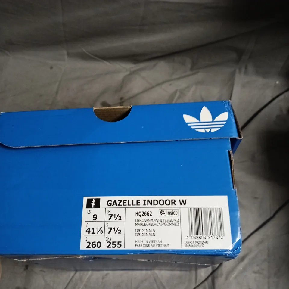 ADIDAS GAZELLE INDOOR W WOMEN'S SNEAKERS – UK 7 1/2 (US 9), BEIGE/ GUM