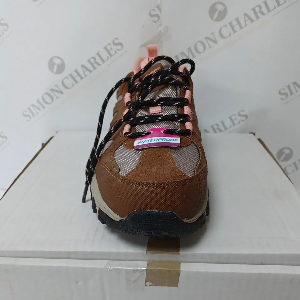 SKECHERS WATERPROOF WALKING/HIKING SHOES - BROWN - UK 5.5