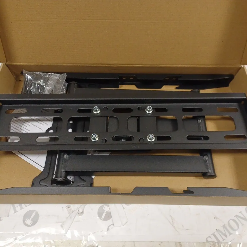 BOXED EF-1372335 TELEVISION WALL MOUNT - SIZE UNSPECIFIED 
