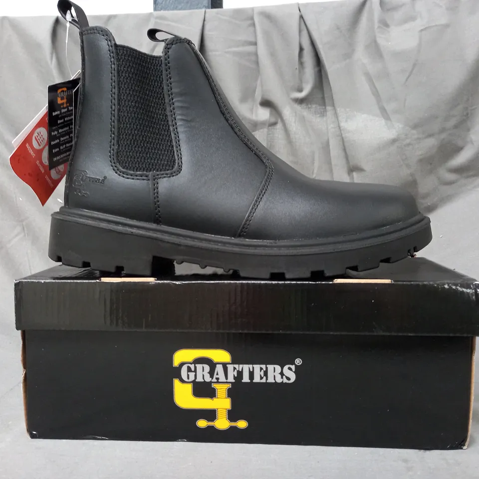 BOXED PAIR OF GRAFTERS GRINDER SAFETY TWIN GUSSET DEALER BOOTS IN BLACK UK SIZE 9