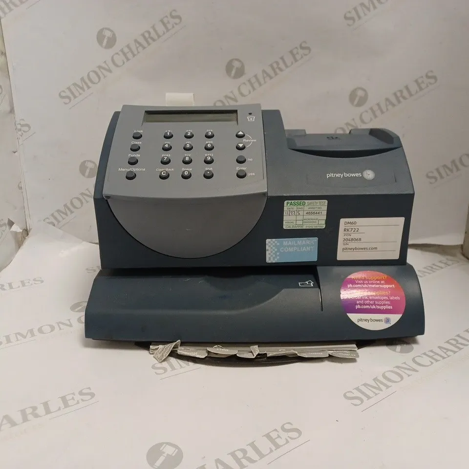 PITNEY BOWES FRANKING MACHINE. 