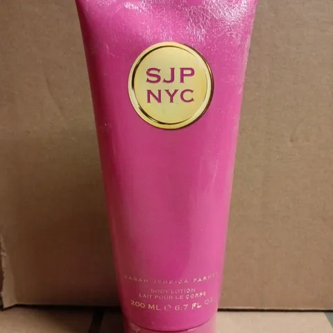 SARAH JESSICA PARKER NYC BODY LOTION (200ML)