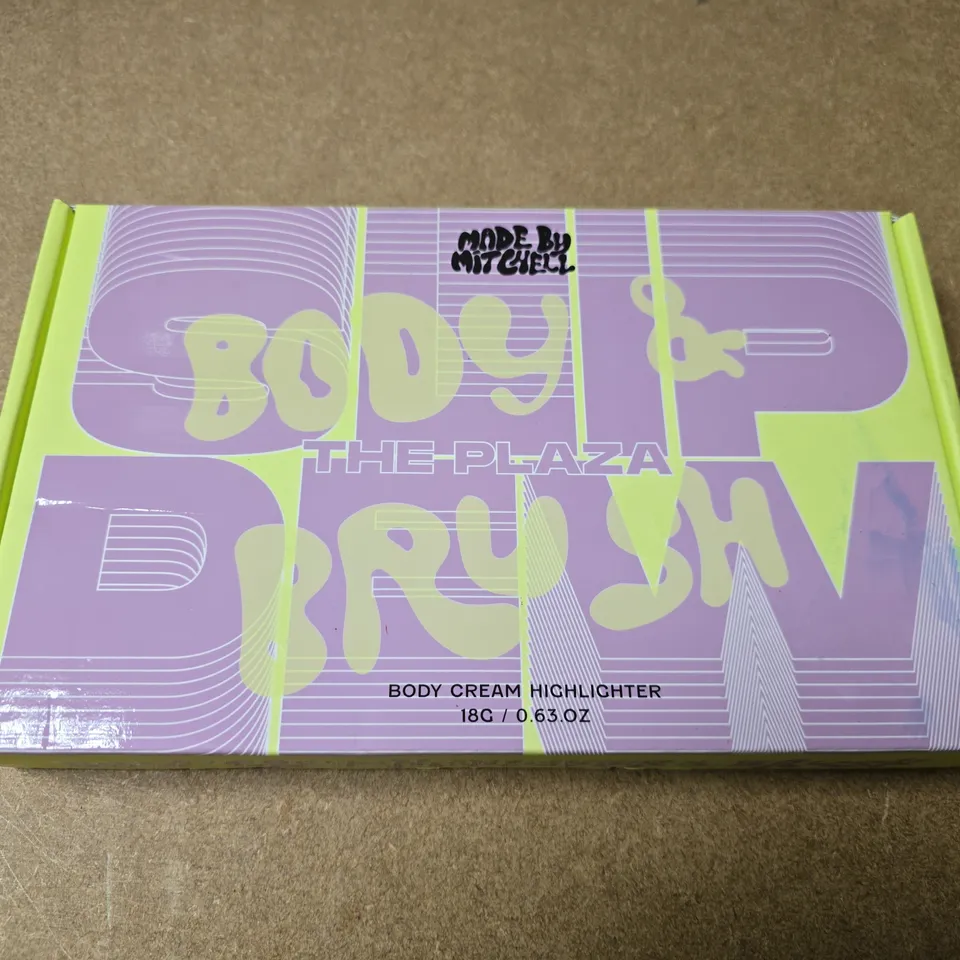 MADE BY MITCHELL THE PLAZA BODY CREAM HIGHLIGHTER – 18G