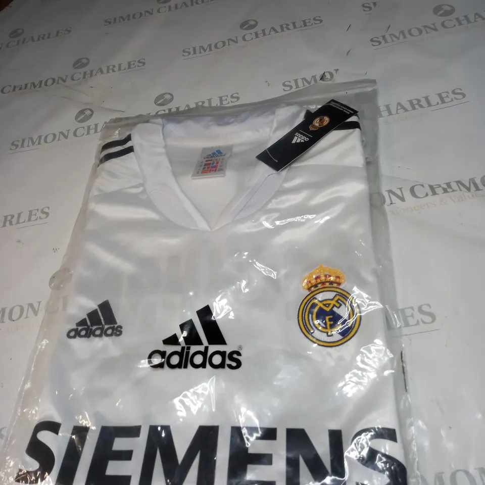 BAGGED RETRO REAL MADRID HOME SHIRT SIZE 2XL