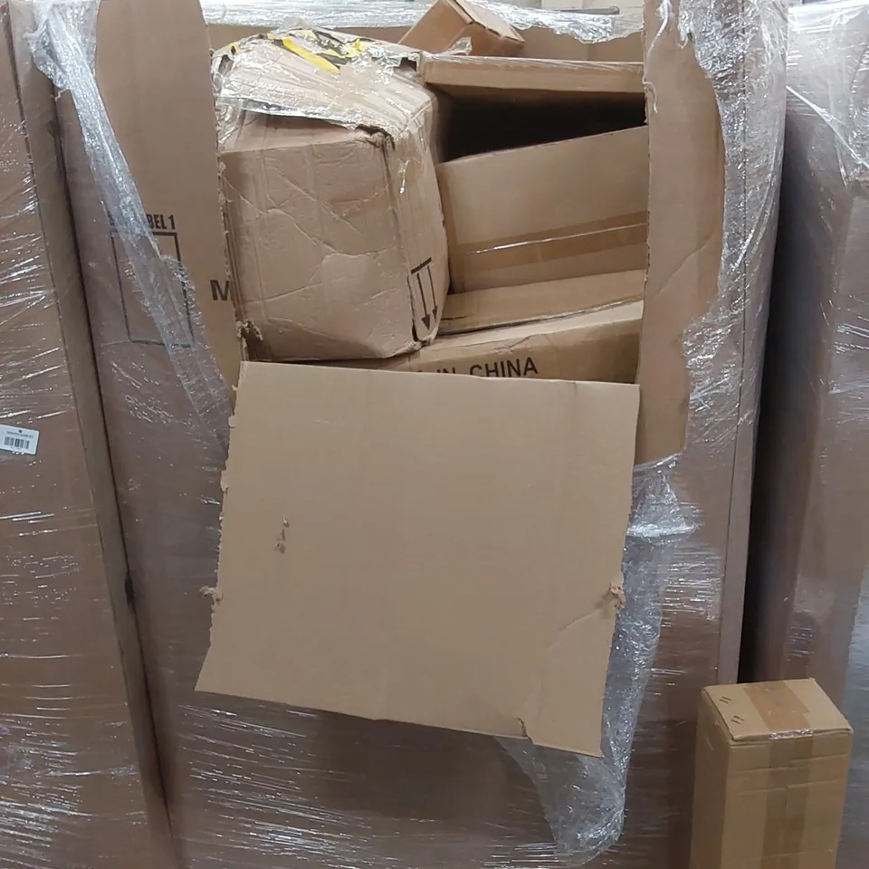 PALLET OF ASSORTED HOUSEHOLD ITEMS AND CONSUMER PRODUCTS TO INCLUDE; CEEKII BABY BEACH TENT, SHOWER MIX, SUITCASE SET, BOXED FURNITURE ETC 