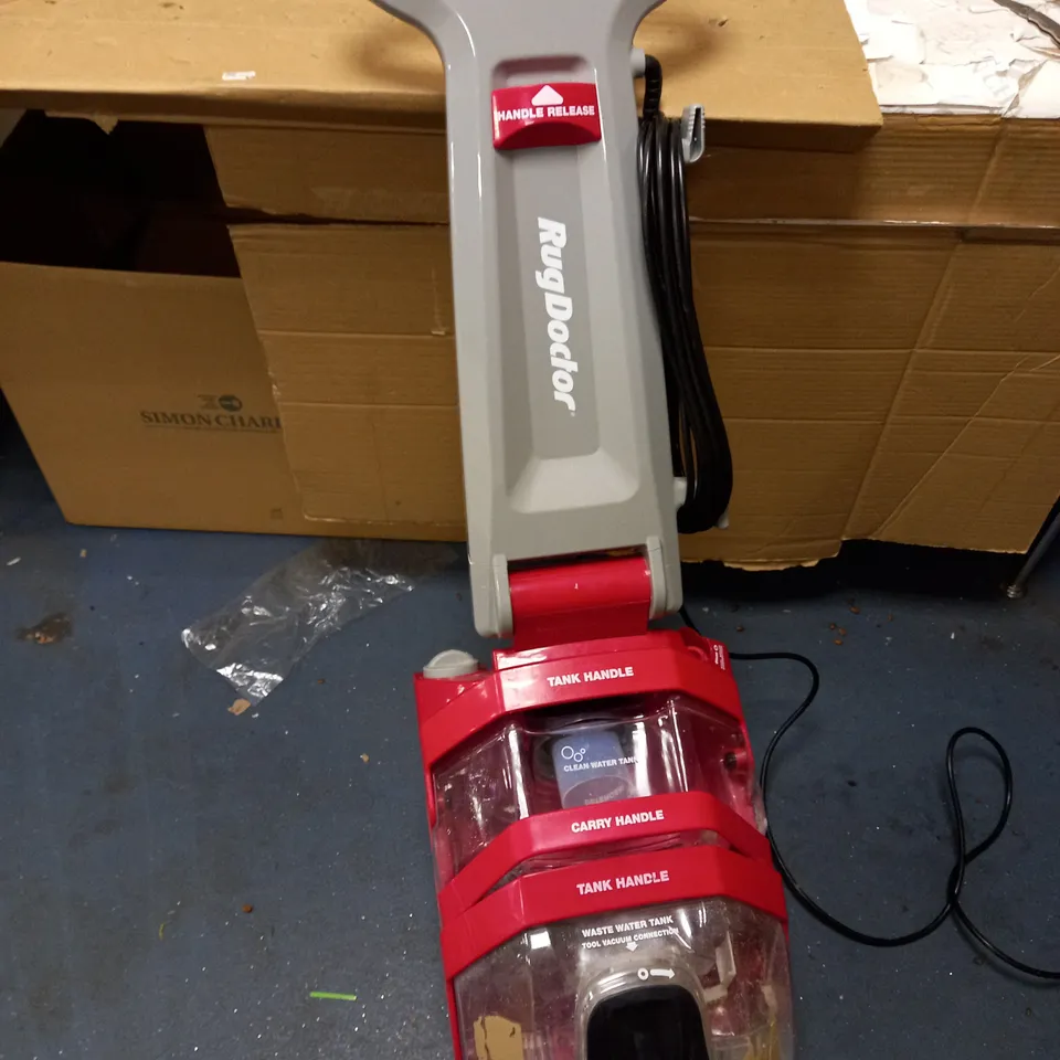 RUG DOCTOR CARPET CLEANER 93170