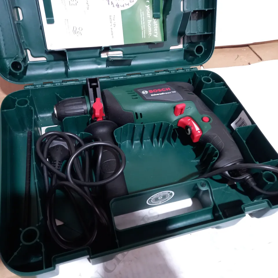 BOSCH UNIVERSAL IMPACT 700 HAMMER DRILL