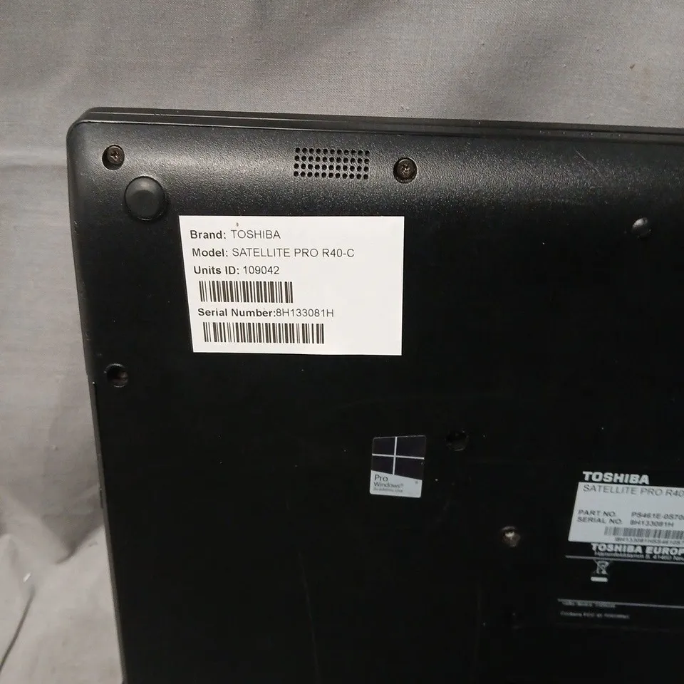 TOSHIBA SATELLITE PRO R40-C LAPTOP