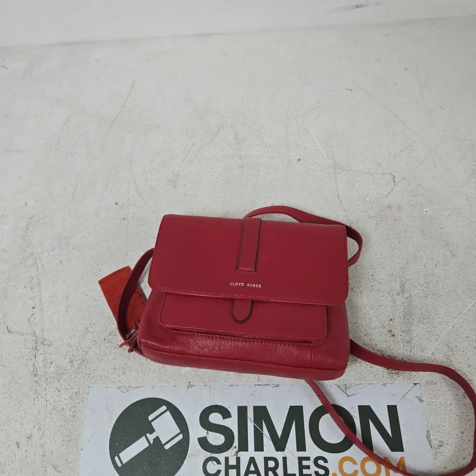 LLOYD BAKER GENUINE LEATHER RED SHOULDER BAG
