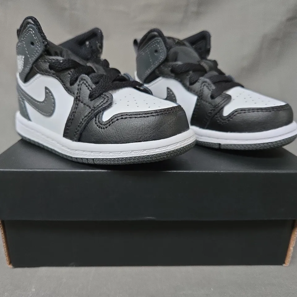 BOXED PAIR OF NIKE JORDAN 1 MID INFANT'S SHOES IN BLACK/WHITE/GREY UK SIZE 5.5