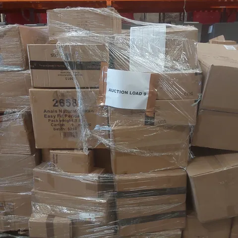 PALLET CONTAINING A VERY LARGE QUANTITY OF ASSORTED DESIGNER LIGHTING PRODUCTS