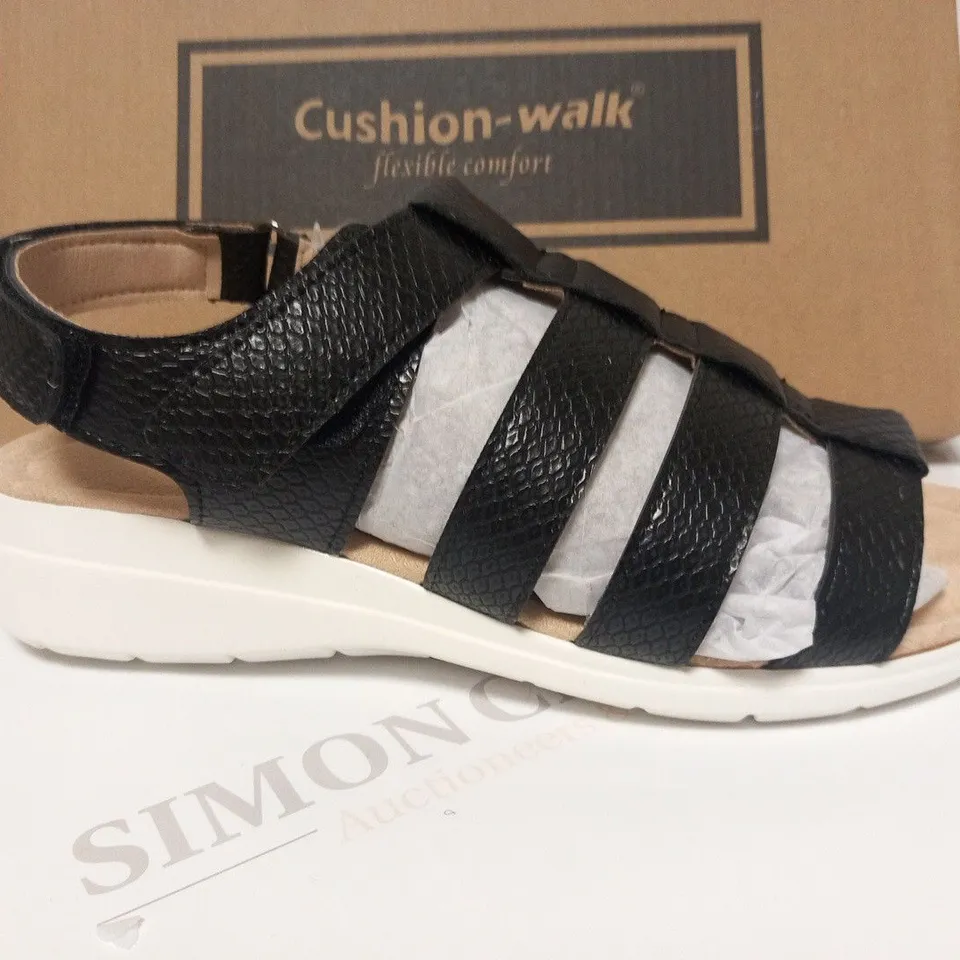 BOXED PAIR OF CUSHION WALK ONE TOUCH CLOSE SANDALS IN BLACK - SIZE 5
