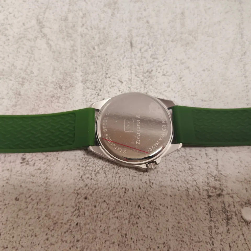 ZIHLMANN & CO. DIVER WATCH – GREEN DIAL & RUBBER STRAP
