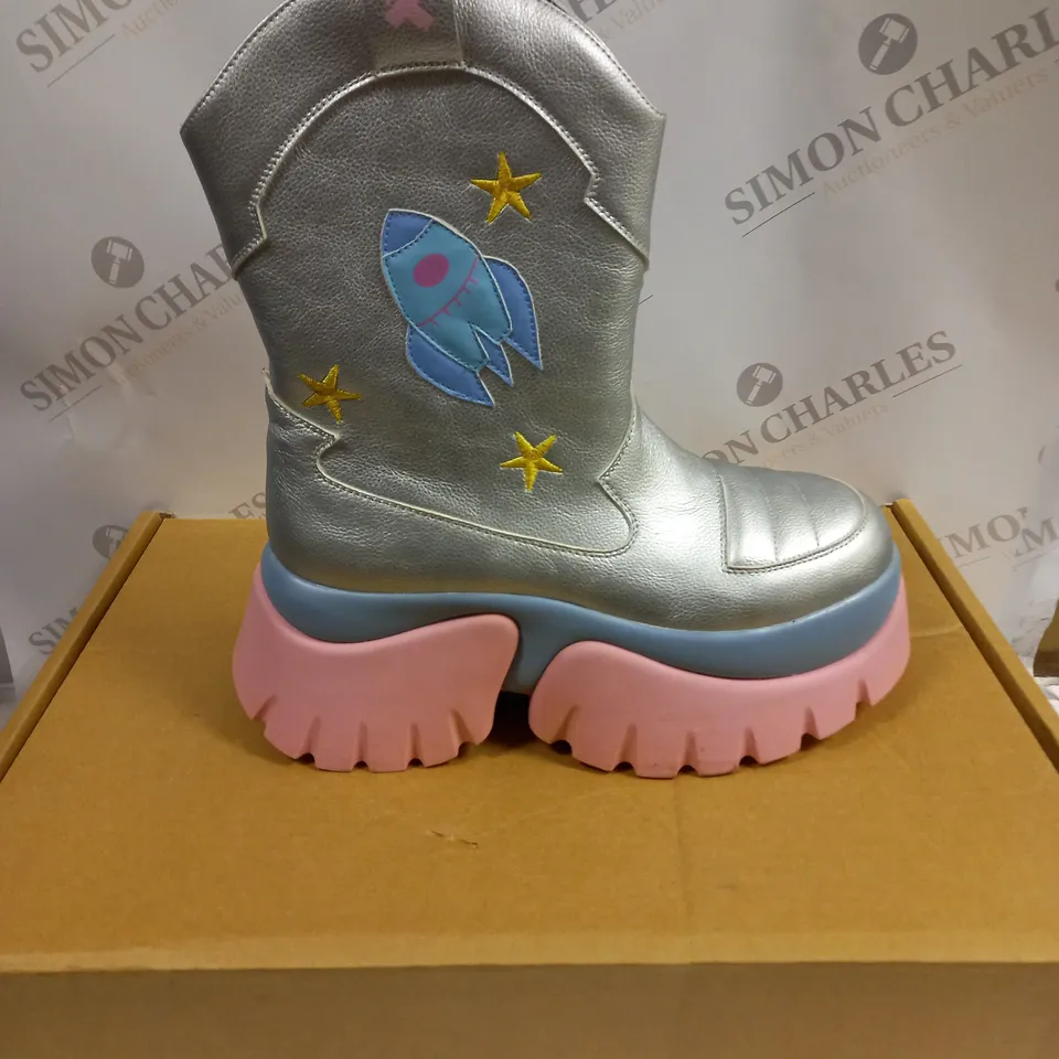 BOXED KOI FOOTWEAR A FAIRYTALE GALAXY PLATFORM ANKLE BOOTS - 6