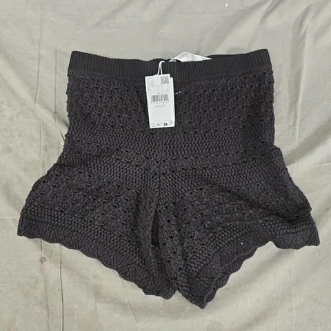 MANGO KNITTED SHORTS IN BLACK SIZE MEDIUM