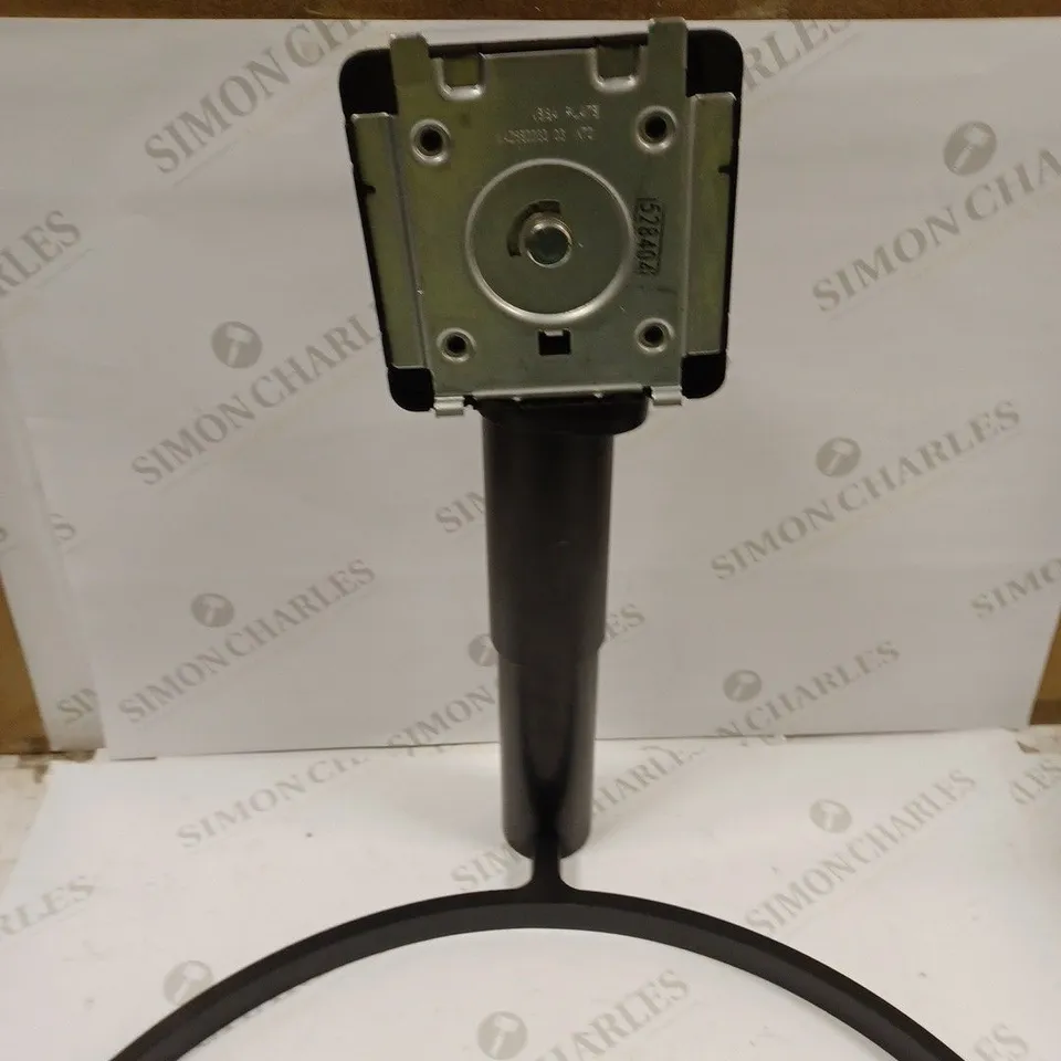 DESIGNER VERSA PLATE MONITOR STAND 
