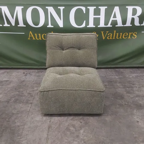 QUALITY DESIGNER ITALIAN MADE GRAVINA ARMLESS CHAIR/SOFA PIECE