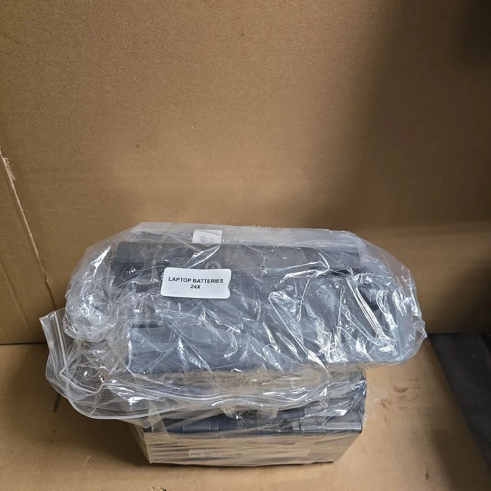 APPROXIMATELY 24 LAPTOP BATTERIES 