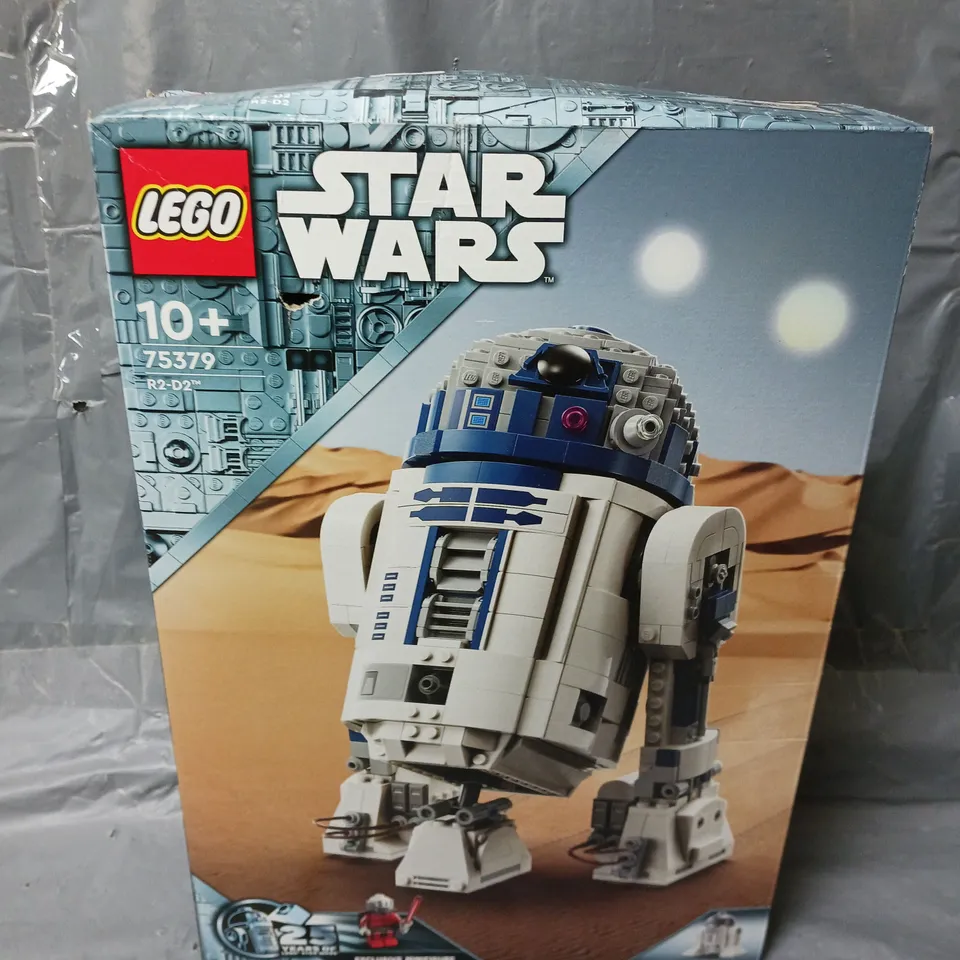 BOXED LEGO STAR WARS R2-D2 - 75379