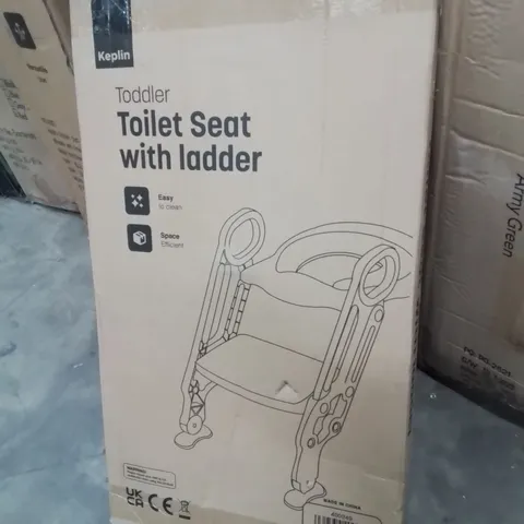 BOXED KEPLIN TODDLER TOILET SEAT WITH LADDER