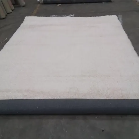 QUALITY DESIGNER AREA RUG - APPROXIMATELY 290X200CM