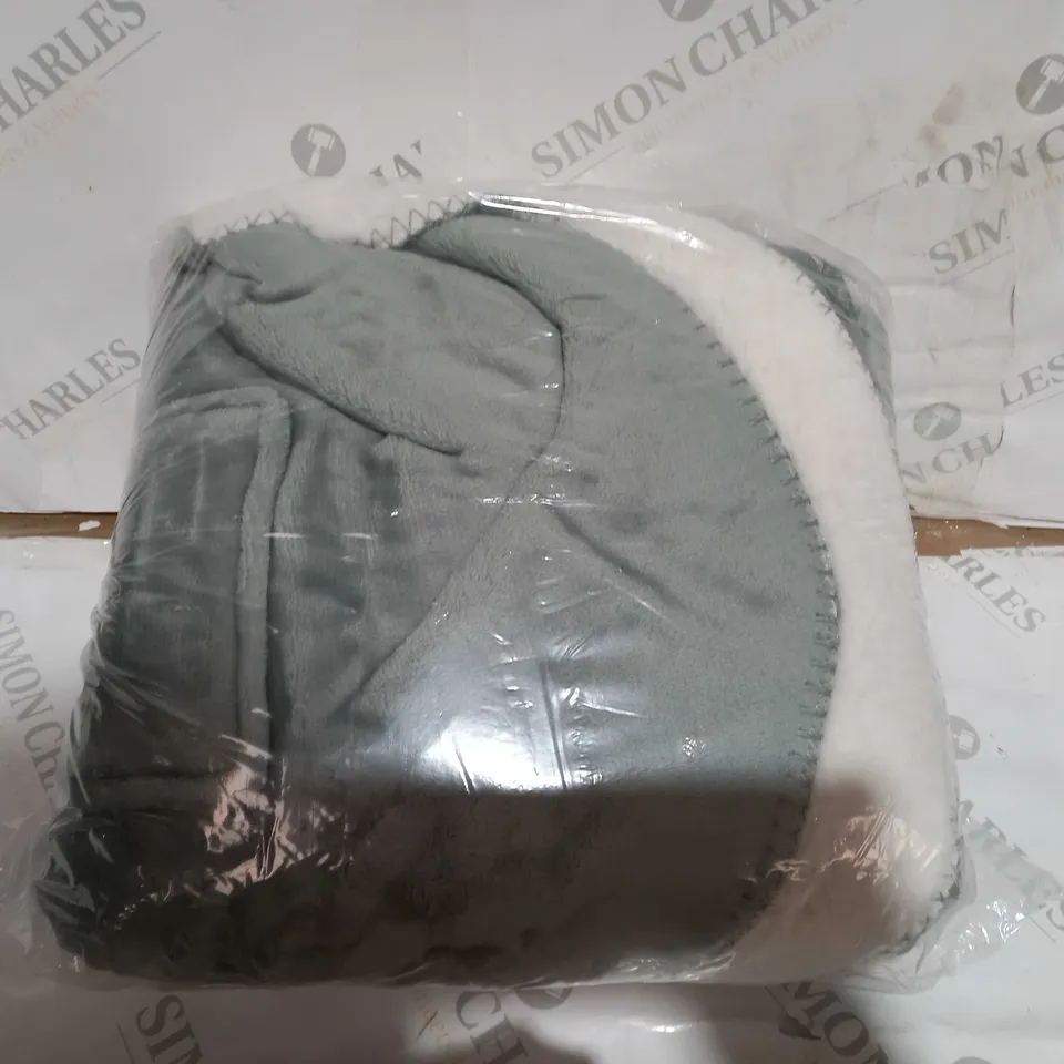 COZEE HOME SHERPA VELVET SOFT CAPE WRAP 