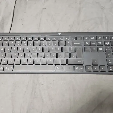 LOGITECH K950 KEYBOARD – WIRELESS, BLACK