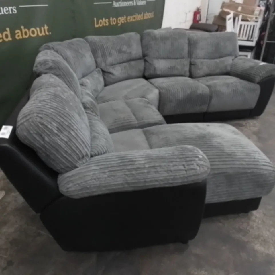 DESIGNER GREY LINED FABRIC CHAISE CORNER SOFA WITH BLACK FAUX LEATHER TRIM 