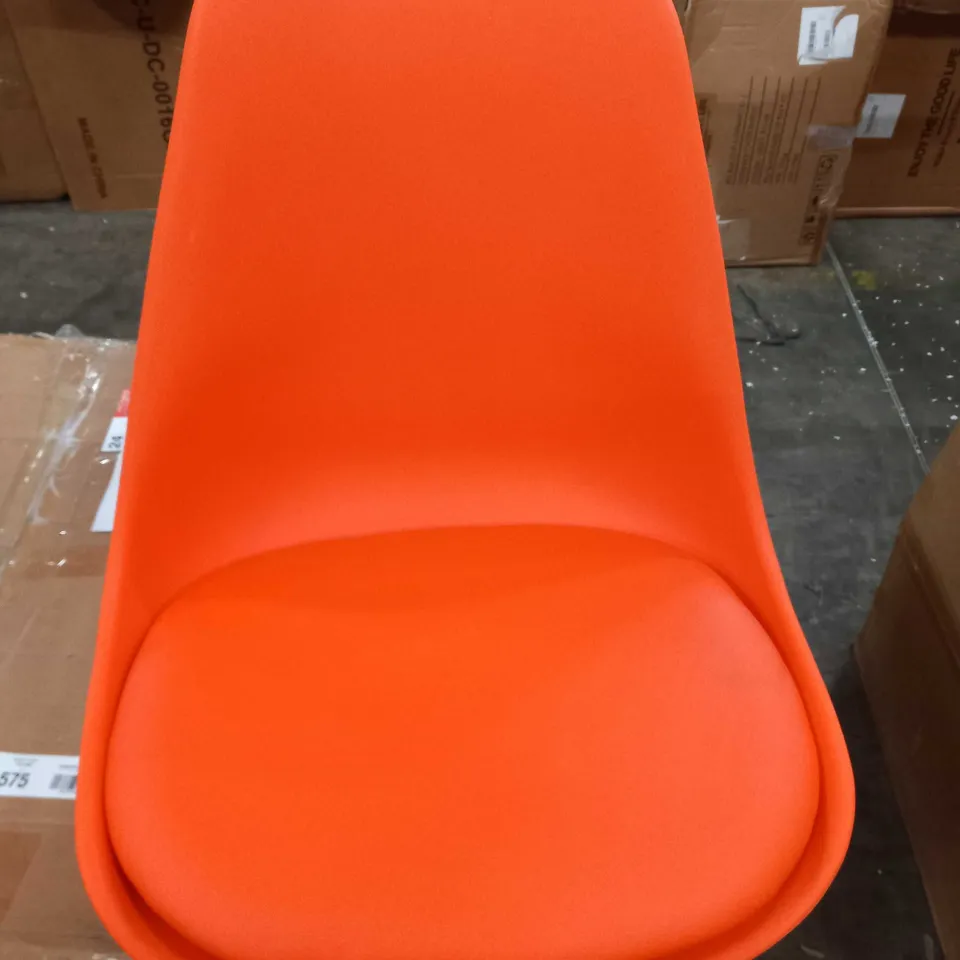 BOXED ORANGE RETRO DINING CHAIR