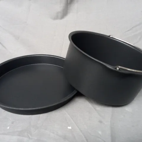 BOXED COOK'S ESSENTIALS SET OF 2 AIR FRYER ACCESSORIES