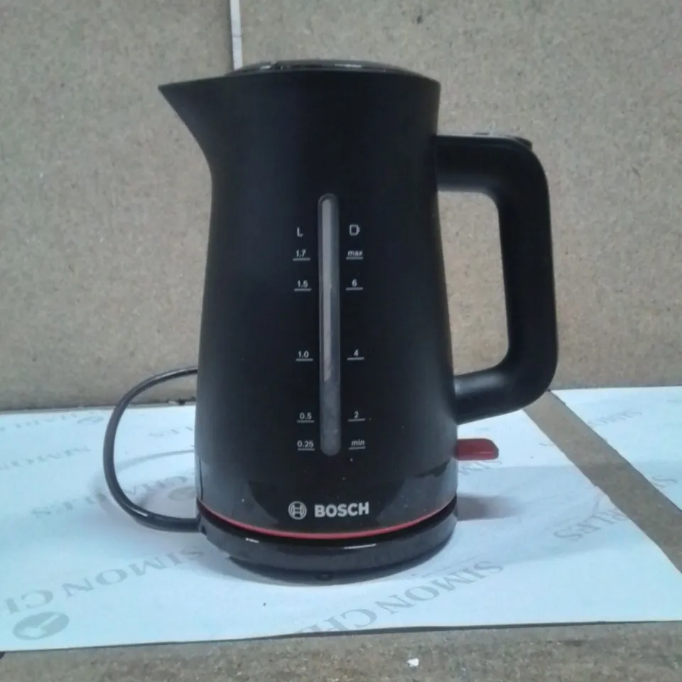 BOXED BOSHCH KETTLE 