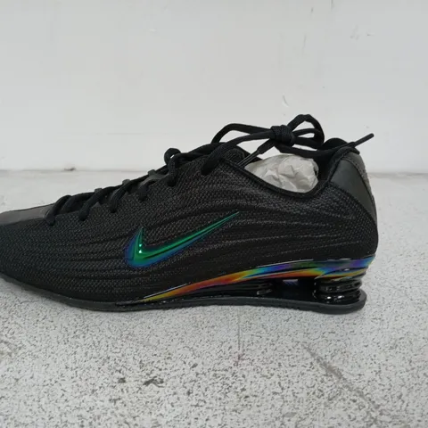 NIKE SHOX Z SE BLACK/MULTICOLOR TRAINERS - UK 8