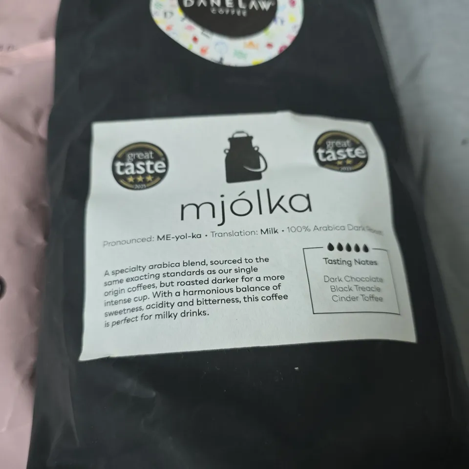 LOT OF 7 ASSORTED PACKS OF COFFEE TO INCLUDE EXHALE, PACT AND GRIND