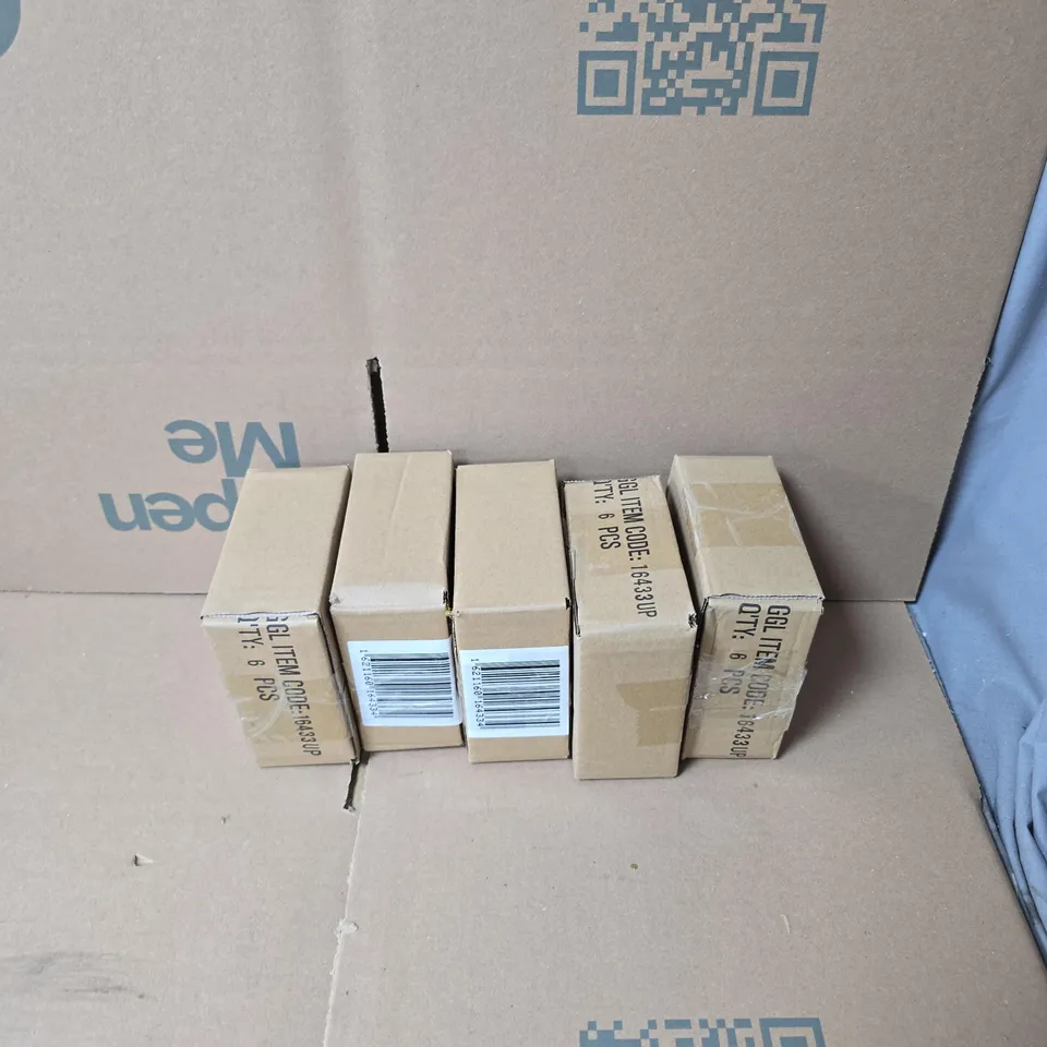 5 BOXES OF ASSORTED GISELA GRAHAM SMALL DECORATIONS