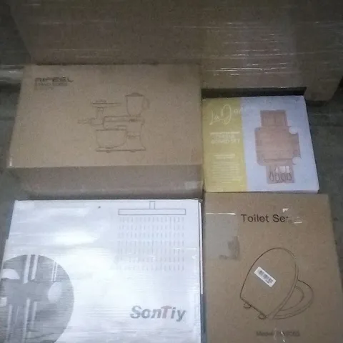 PALLET OF ASSORTED ITEMS INCLUDING, AIFEEL STAND MIXER, SONITY RAIN SHOWER SYSTEM WITH SHOWERHEAD AND HANDHELD SHOWER, LA JONNA BAMBOO CHEESEBOARD AND TOILET SEAT