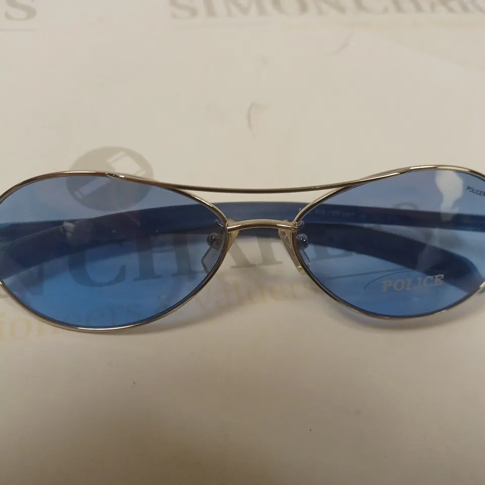 APPROXIMETLEY 10 POLICE 52667 / 579 X GLASSES 