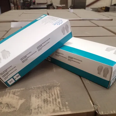 PALLET CONTAINING APPROXIMATELY 600 INTCO VINYL GLOVES 100PK LARGE