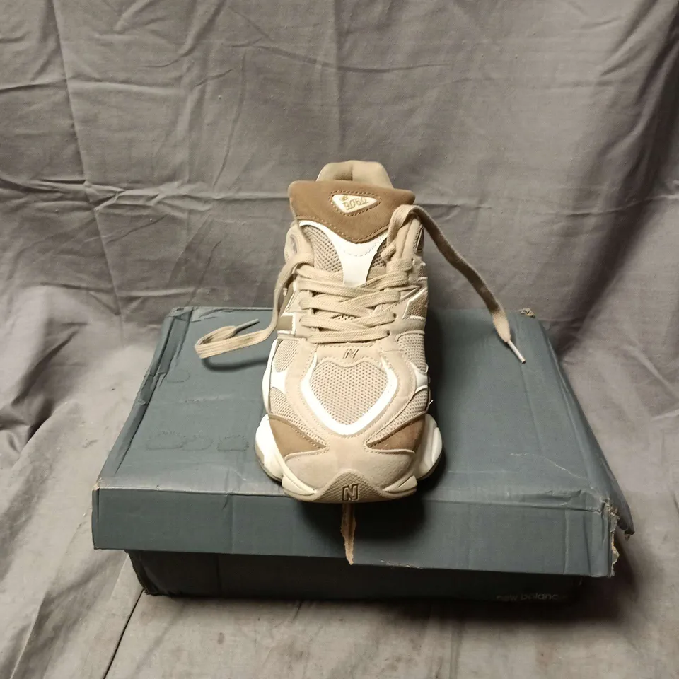 BOXED PAIR OF NEW BALANCE 9060 TRAINERS IN BROWN- UK 8.5